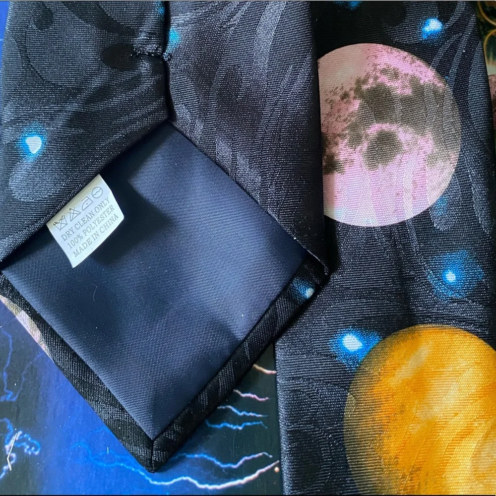 STEVEN HARRIS Planetary Tie